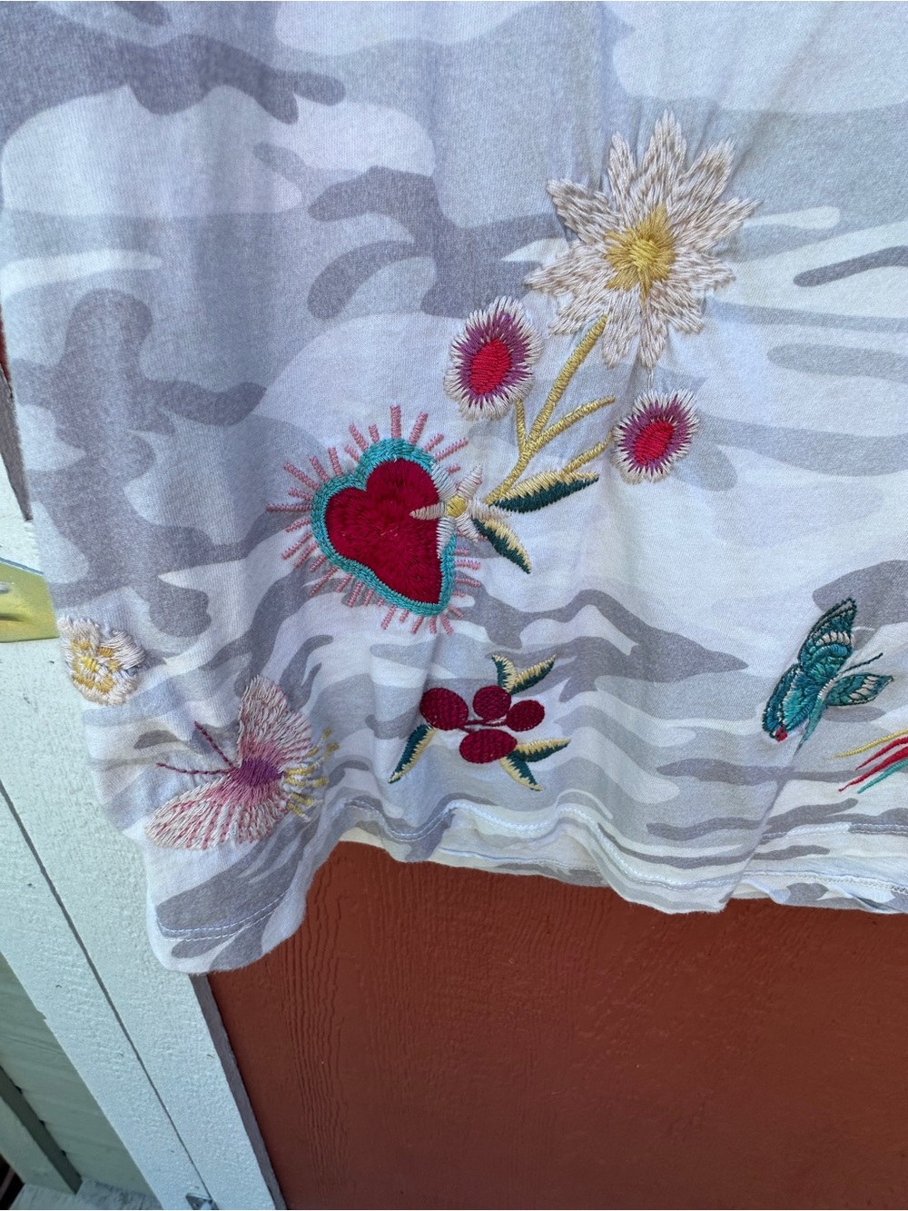 Johnny Was camo tee with embroidered pink and gold floral patch. XS, Runs large! - Picture 7 of 10